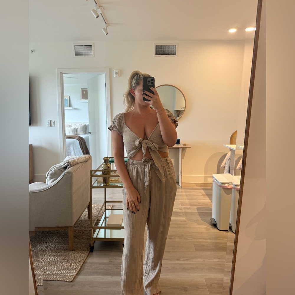 Begonville Linen Set